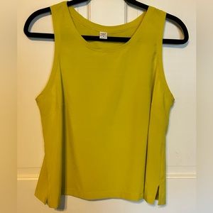 Old Navy active cropped tank size M